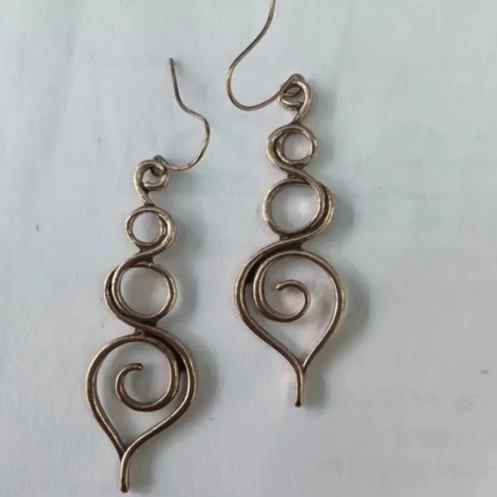 NWT! Copper Twisted Sculpted Wire Pierced Dangle Earrings!